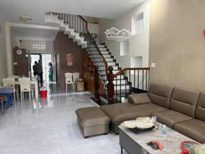 bán căn nhà siêu đẹp siêu rẻ mặt tiền đường t12 kđt an bình tân - nha trang.