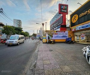 cho thuê 1000m2 mặt tiền nơ trang long ngang 20m giá 160 triệu 5 năm