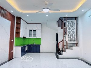bán nhà phố vọng 32m 5t, nhà mới ở ngay, gần phố , lô góc 2 thoáng, oto đỗ