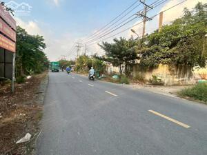 612m2 ( có 120m2 thổ) đất mặt tiền Thanh Niên, xã Phạm Văn Hai, Bình Chánh giá 5 tỷ