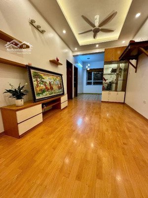 kđt resco - nhỉnh 4 tỷ - 65m2 - 2 phòng ngủ - 2vs - cực đẹp