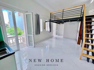 cho thuê phòng có gác 2 ban công 45m2 ngay trục nơ trang long, p.14, bình thạnh