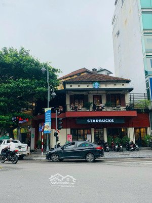 siêu hiếm - cho thuê nhà mặt phố trần quốc toản: dt: 320mx2t, mt: 12m. mọi mô hình kinh doanh.