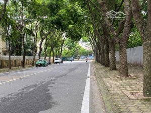 việt hưng, kim quan thượng nhà 5 tầng lô 2 từ mặt phố, 36 m2 ngõ thông xe yaris, focus, giá 6,7 tỷ