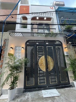 siêu phẩm nhà phố ngay trung tâm tân phú cũ nay là phường tân sơn nhì 4m x 14m 1 lầu, 3pn, 3wc