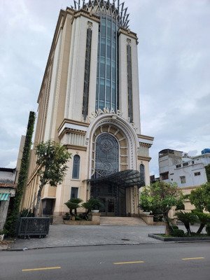 siêu phẩm góc 2mt vườn lài dt:4,5mx16m 2 lầu st giá 12,9 tỷ đối diện asiana plaza