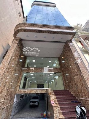 bán nhà mặt phố trần đại nghĩa, lô góc 3 thoáng, vỉa hè rộng, dòng tiền 2 tỷ/năm