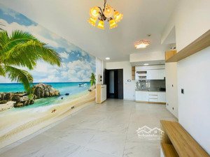 cần bán căn hộ midtown m7 - phú mỹ hưng quận 7. lh oanh