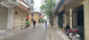 Bán nhà mặt phố Định công Thượng lô góc 5 tầng Thang máy ở và kinh doanh DT40m2