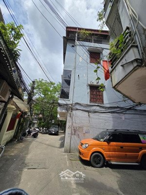 bán nhà ngõ 61 thái thịnh -tt đống đa -lô góc -ô tô vào nhà -dt51m2 x 4 tầng mt 3.4m giá 14.6 tỷ