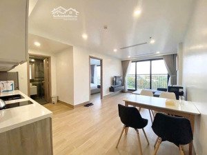 siêu phẩm 1pn bancol 45m2 - nội thất cao cấp - máy giặt sấy riêng ngay bờ kè hoàng sa - trường sa