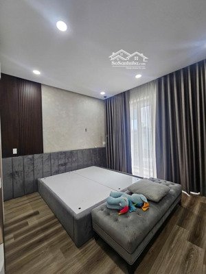 bán gấp căn nhà mới toanh hai mặt tiền xe tải tránh bàu cát, nhỉnh 8 tỷ trong tháng (tl)