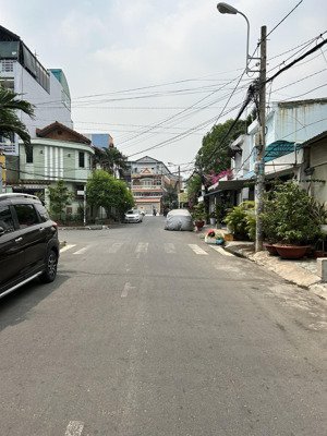 bán nhà mặt phố cực rẻ đường 14, tân quy, quận 7, hcm, chỉ nhích 10 tỷ, dtsd 250 m2 công nhận 96m2