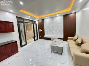 BÁN NHÀ MỚI 5 TẦNG MẶT TIỀN SẴN SỔ PHỐ LỤA HÀ ĐÔNG