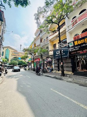 60m2, 5 tầng mặt phố cổ,vỉa hè ôtô tránh,kinh doanh, 50m chợ hà đông,dòng tiền 40tr/tháng, 25.4 tỷ