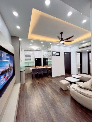 bán căn hộ chung cư 86m2 tại thành thái, cầu giấy, giá cực chất 7,6 tỷ vnd