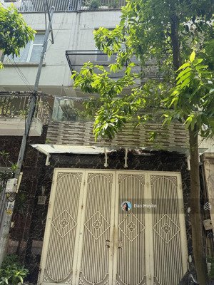 bán nhà phân lô ôtô tránh kinh doanh sầm uất ngay ga văn quán big c hà đông giá hơn 13 tỷ