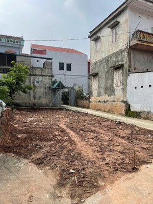 cần bán 80m đất f0 thuộc tam thuấn - phúc thọ, lô góc, đường thông tứ tung.