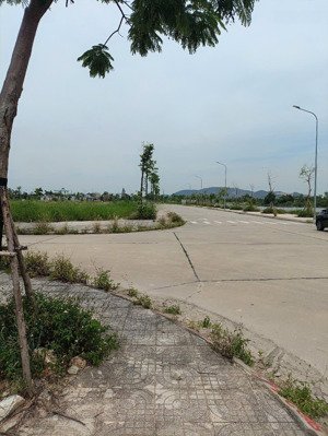 bán đất nền dự án felicity uông bí, giá 8,313 tỷ, diện tích 115m2, view đẹp