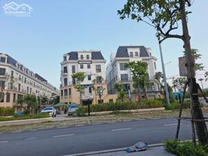 BÁN NHÀ PHỐ 5 TẦNG CENTRAL RIVERSIDE ĐẦU TƯ VỚI VỐN ÍT 1,7 TỶ, TIỀM NĂNG CỰC LƠN