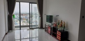 gia đình cần bán căn hộ cao cấp hoàng kim thế gia 65m2, 2pn, 2wc tầng cao giá chỉ 2.55 tỷ