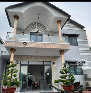 ngộp bán gấp biệt thự mini ngang 10m sân rộng mặt tiền kinh doanh cf quan ăn đẹp sát quốc lộ 1k