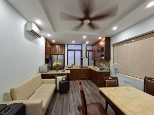 cần bán gấp căn 8 tầng phố trần duy hưng, cầu giấy, dt 113m2 giá 29,5 tỷ