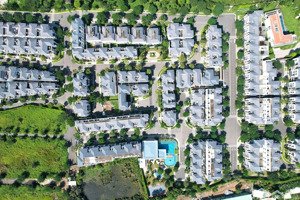 cập nhật giá bán 30 căn verosa park, và căn góc hiếm 144,5m2, 8x18 - 22 tỷ kế công viên.