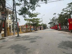 lô đất mặt đường trục xã minh tân _ kiến thụy. ngay sát nhà ga nam hải phòng