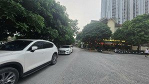 hạ sốc 6 tỷ- bán biệt thự sân vườn view hồ văn quán - lô góc 2 mặt tiền vỉa hè ô tô tránh - mt15m