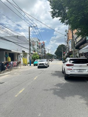 xuất hiện lô đẹp trục chính d23 ngay cổng trung tâm thể dục thể thao kdc vietsing - an phú