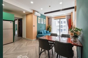 cho thuê gấp 2 phòng ngủ sài gòn royal quận 4
