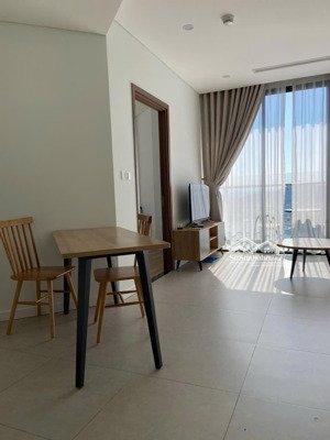 bán căn 1pn view phố scenia bay giá 2.3 tỉ. lh 