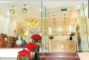 khách sạn 42 phòng kinh doanh cực tốt nguyễn nhạc, quy nhơn