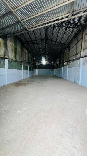 cho thuê kho xưởng 10x45m, đường cont 24h, điện 3pha, trạm điện ti, giá 30tr