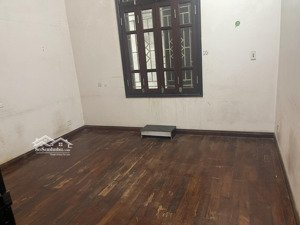chính chủ cho thuê nhà làm văn phòng tại tăng thiết giáp, cổ nhuế 2, bắc từ liêm
