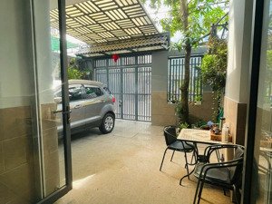 cho thuê nhà hẻm 17/ nguyễn huy tưởng, phường 6, quận bình thạnh