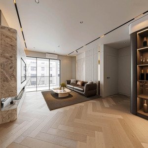 sở hữu căn hộ 180m² trung tâm cầu giấy 4pn, full đồ, giá tốt 90tr/m² (16,2 tỷ có thương lượng )