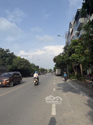 thạch bàn, thông số vip, hiếm, kinh doanh ô tô 7 chỗ, 2 mt, 40m2, nhỉnh 7tỷ, gần phố ra aeon gần