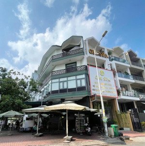 bán nhà phố góc 2 mt đ. hoàng trọng mậu & đường số nhà 120m2 hđt 70tr gb: 46 tỷ lh: 