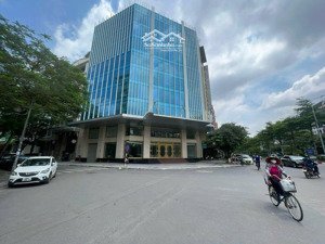 cho thuê văn phòng tại trần thái tông, giá thỏa thuận, 310m2, cầu giấy, hà nội hot!