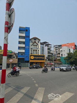 bán toà nhà 6 tầng phố xuân diệu, tây hồ, 3 mặt thoáng, kinh doanh đỉnh cao, mặt tiền 8m, giá 70 tỷ