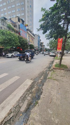 hiếm! mảnh đất vàng mặt phố minh khai, vỉa hè ô tô tránh, kinh doanh đỉnh, tt q hai bà, giá đầu tư