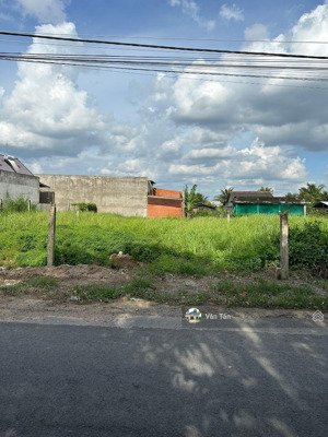 đất nền thị trấn thủ thừa, long an. nằm mtđ nhựa 6m, cách chợ thủ thừa 300m. 150m2/460tr. full thổ
