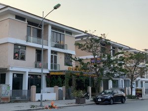 cho thuê văn phòng tầng 1 mặt đường an phú kđt dương nội giá 12 triệu/tháng