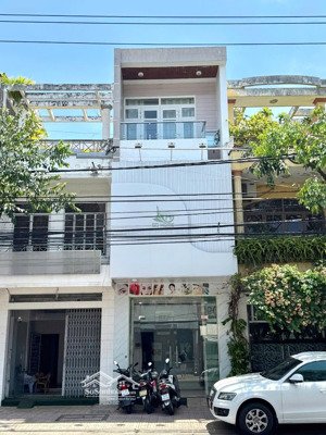 cho thuê nhà kinh doanh 3 tầng ngay mặt đường nguyễn thị minh khai chỉ 20 triệu