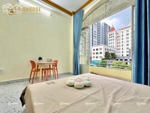 Cho thuê căn hộ chung cư gần Sân Bay Tân Sơn Nhất tại khu Etown, Lottemart Quận Tân Bình