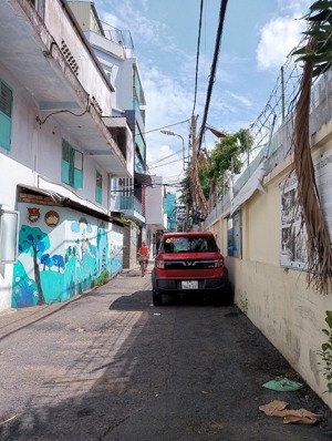 bán nhà bửu đình quận 6 - 3 tầng - hẻm xe hơi thông - chỉ 6.x tỷ