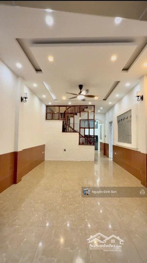 bán nhà ngọc thuỵ 53m 6.9 tỷ 4 tầng về ở ngay hiếm