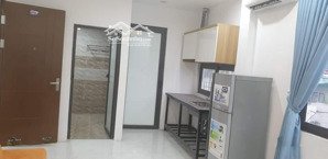 chính chủ cho thuê phòng 33m2 full đồ đầu ngõ 89 phan kế bính